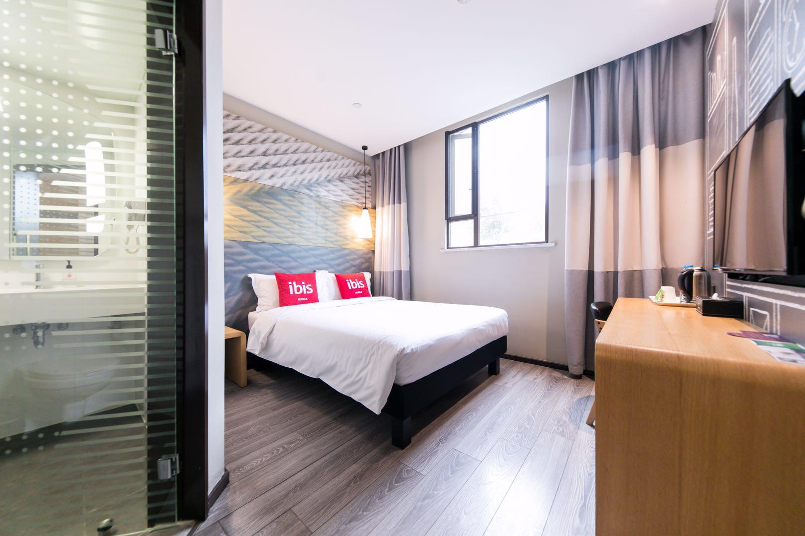 Ibis Shanghai Gubei Bagian luar foto