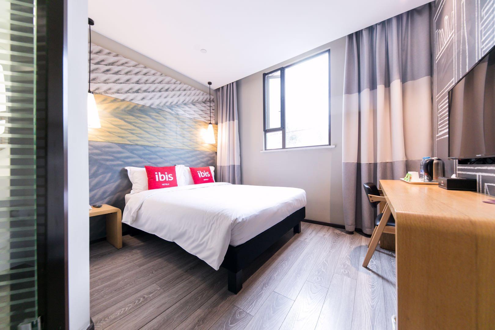 Ibis Shanghai Gubei Bagian luar foto